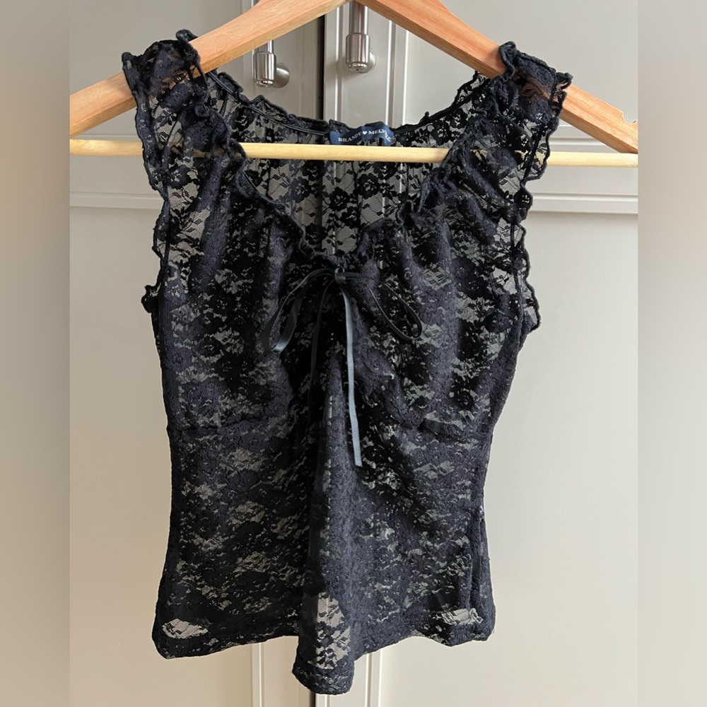 LIKE NEW BRANDY MELVILLE Black Lace Top
